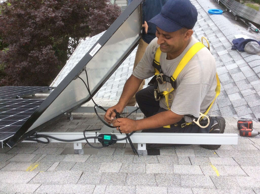 sueldo instalador placas solares