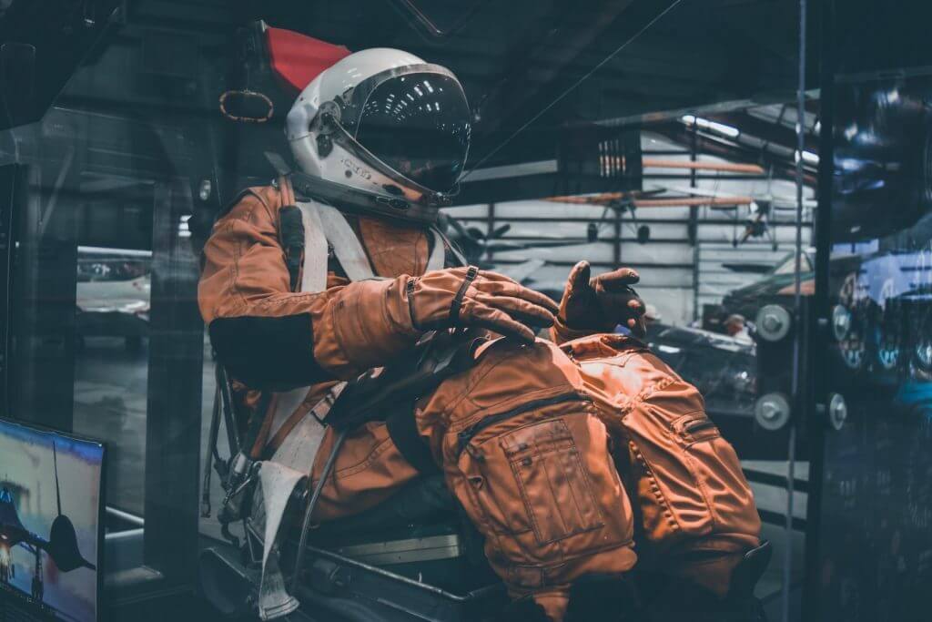 Cuánto cobra un astronauta