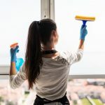 Cuánto cobra una limpiadora por hora